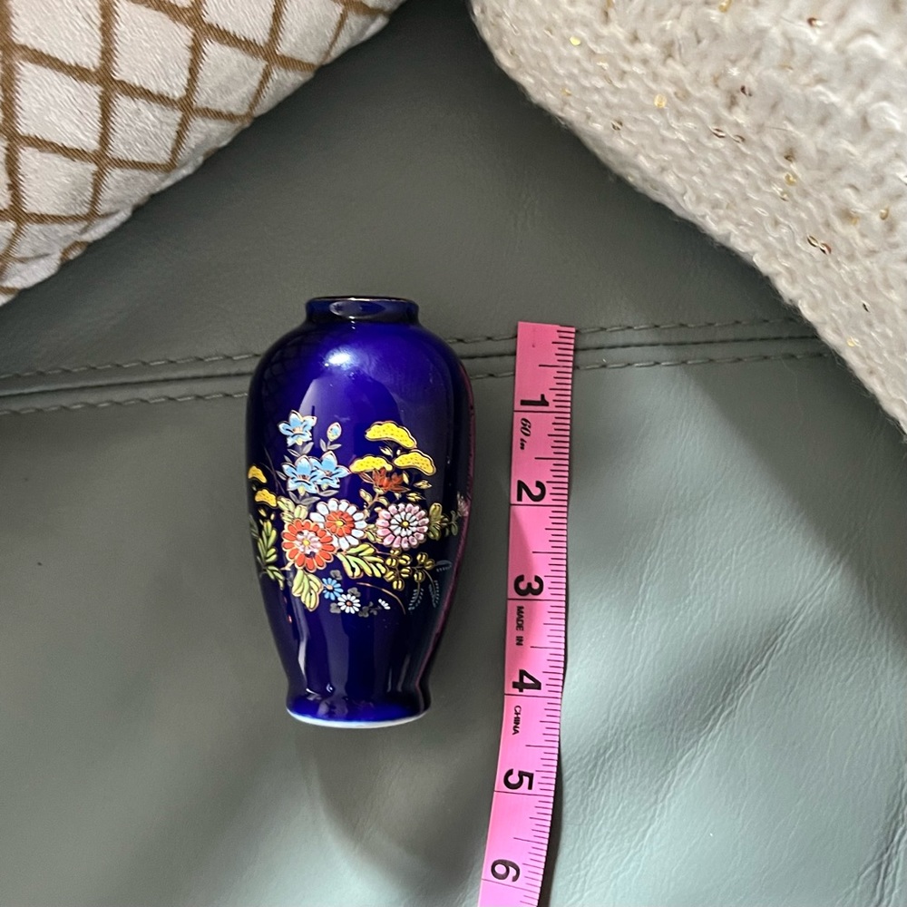 Vintage ASIAN CHINOISERIE MCM Style Botanical FINE Floral BUD VASE Made in Japan - Picture 7 of 9